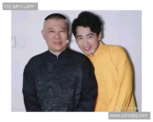 足球明星与儿子温馨合影展现父子情深的幸福时刻 足球明星与儿子温馨合影展现父子情深的幸福时刻