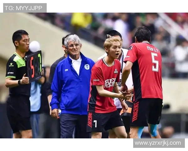 足球明星最新动态揭秘娱乐圈新鲜事引发热议与关注 足球明星最新动态揭秘娱乐圈新鲜事引发热议与关注